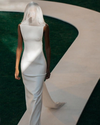 A cover of "just a bride" cluster. The owner is defink. The cluster consists of 30 elements.