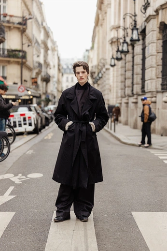 A cover of "MENS PARIS" cluster. The owner is 3peff. The cluster consists of 11 elements.