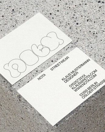 A cover of "summer mag" cluster. The owner is cam.muir08. The cluster consists of 1 element.