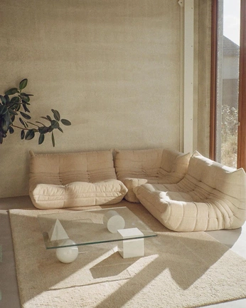 A cover of "ABODE" cluster. The owner is kris. The cluster consists of 21 elements.