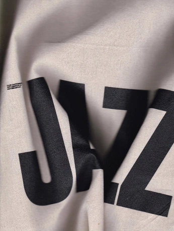 A cover of "Jazz" cluster. The owner is onastudio. The cluster consists of 12 elements.