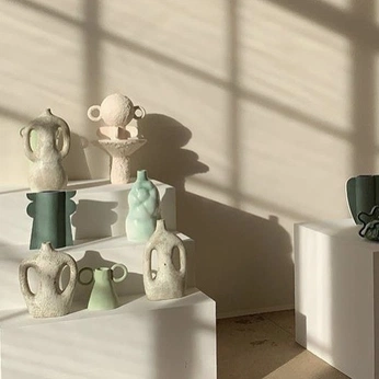 A cover of "Pottery" cluster. The owner is sarahz. The cluster consists of 9 elements.