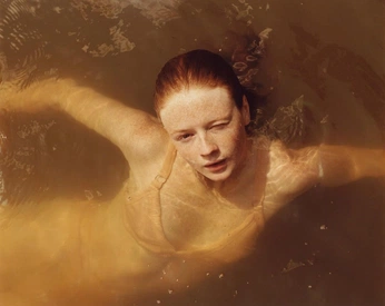 A cover of "if you’re too shy" cluster. The owner is metaphcre. The cluster consists of 35 elements.