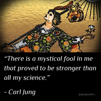 A cover of "vrai no. 5" cluster. The owner is haleyeerickson. The cluster consists of 15 elements.