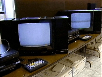 A cover of "Video KK" cluster. The owner is gabnader. The cluster consists of 12 elements.