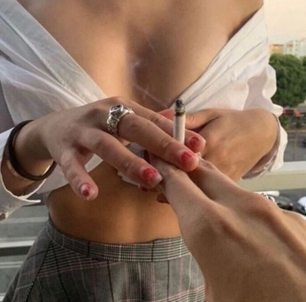 A cover of "coolest" cluster. The owner is alainily. The cluster consists of 1 element.