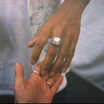 A cover of "Wedding" cluster. The owner is sterlingshaw. The cluster consists of 7 elements.