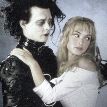 A cover of "pookies" cluster. The owner is faeriespa. The cluster consists of 33 elements.