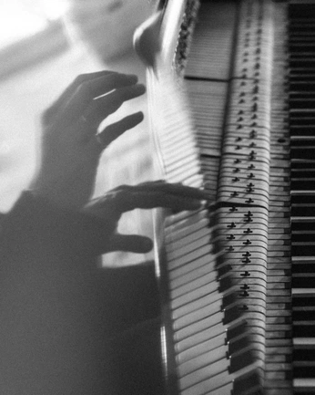 A cover of "tesis" cluster. The owner is marbohner. The cluster consists of 21 elements.