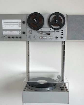 A cover of "Dark" cluster. The owner is tholithemba. The cluster consists of 13 elements.