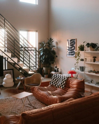 A cover of "apartment" cluster. The owner is lukegtodd. The cluster consists of 14 elements.