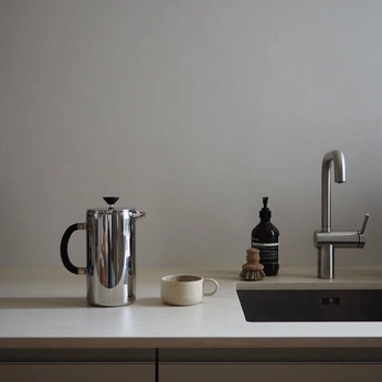 A cover of "interior" cluster. The owner is spenc3r. The cluster consists of 14 elements.