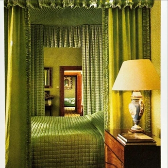 A cover of "room" cluster. The owner is styxxxxyts. The cluster consists of 90 elements.