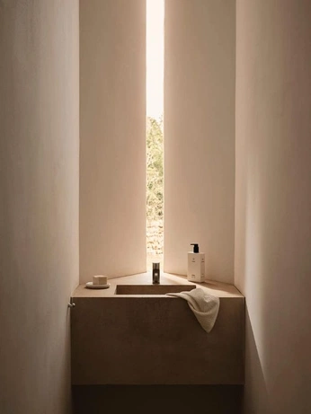 A cover of "Bathroom" cluster. The owner is chvlad.art. The cluster consists of 6 elements.