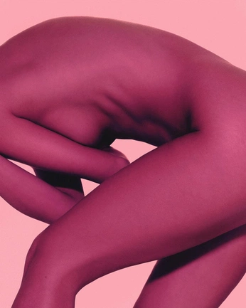 A cover of "Body" cluster. The owner is zionlove. The cluster consists of 17 elements.