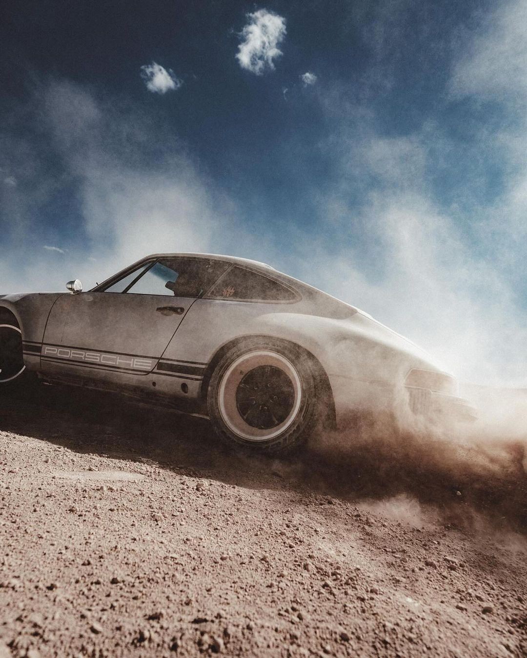 An Instagram carousel post added by aste.ri on Dec 29, 2023. The author is @outlaw_gear.