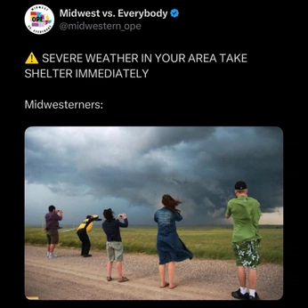 A cover of "I laughed" cluster. The owner is elizamelrose. The cluster consists of 70 elements.