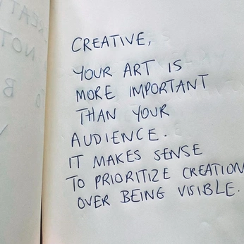 A cover of "Ojo" cluster. The owner is camilamartineztr. The cluster consists of 230 elements.