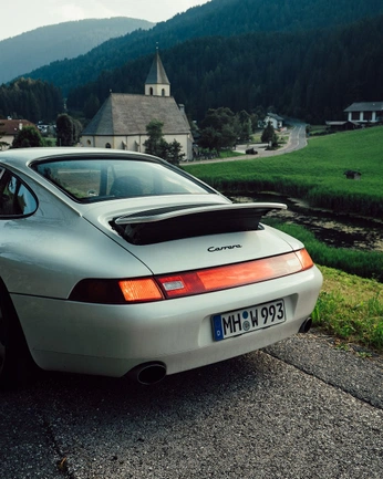 A cover of "Porsche" cluster. The owner is bmartins. The cluster consists of 4 elements.