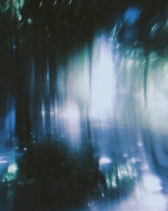 A cover of "BLUR" cluster. The owner is danicaracheo. The cluster consists of 35 elements.