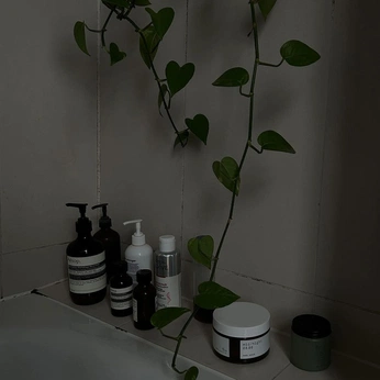 A cover of "´･ᴗ･`" cluster. The owner is greatbutters. The cluster consists of 17 elements.