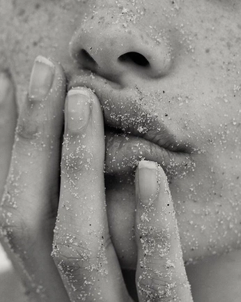 A cover of "• photo" cluster. The owner is dudzilo. The cluster consists of 2 elements.