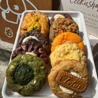 A cover of "cookies" cluster. The owner is cerisealabi. The cluster consists of 4 elements.