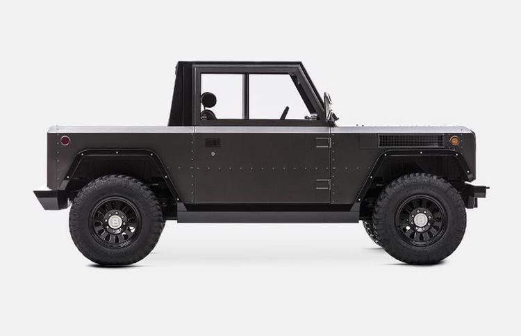 An image added by culturecaptures on Jun 19, 2024. May present: boxy suv, suv, pickup truck, car, land rover defender.