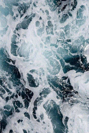 A cover of "Wata" cluster. The owner is notsrja. The cluster consists of 74 elements.