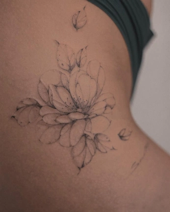 A cover of "Flowers sketch" cluster. The owner is da.non. The cluster consists of 6 elements.