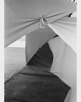 A cover of "Tent Tower" cluster. The owner is adinastaicu. The cluster consists of 64 elements.