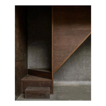 A cover of "details" cluster. The owner is lp001. The cluster consists of 32 elements.