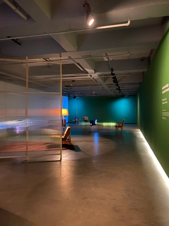 A cover of "intrr" cluster. The owner is moonbender. The cluster consists of 1 element.