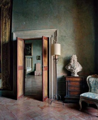 A cover of "Maximal Decor" cluster. The owner is knezeva03. The cluster consists of 149 elements.