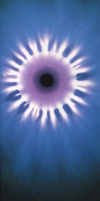 A cover of "sacredness" cluster. The owner is eirenelara. The cluster consists of 21 elements.