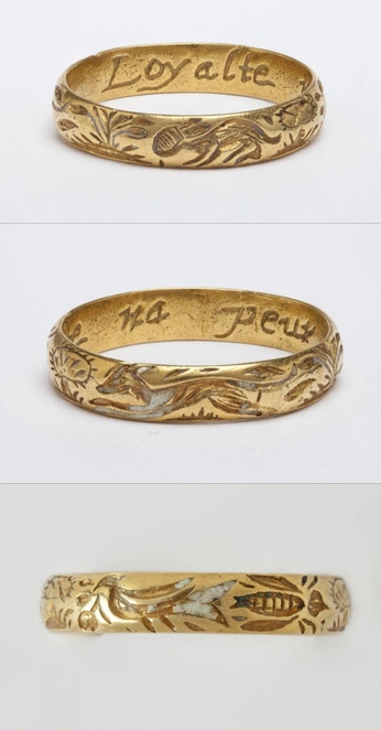 A cover of "trinkets" cluster. The owner is thyllakos. The cluster consists of 3 elements.