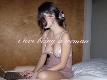 A cover of "🍒" cluster. The owner is nnarin. The cluster consists of 10 elements.