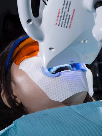 A cover of "Clínica dental" cluster. The owner is tibilecam. The cluster consists of 15 elements.