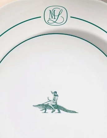 A cover of "Courvoisier" cluster. The owner is douds. The cluster consists of 12 elements.