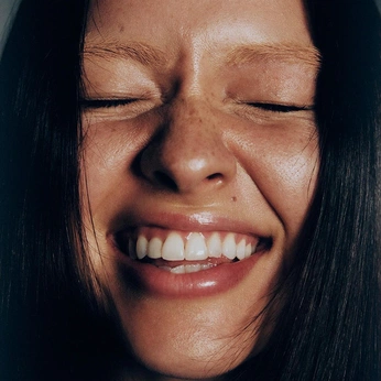 A cover of "Locks + Brows" cluster. The owner is drexy. The cluster consists of 76 elements.