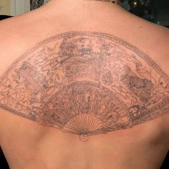 A cover of "ink" cluster. The owner is avenue336. The cluster consists of 30 elements.