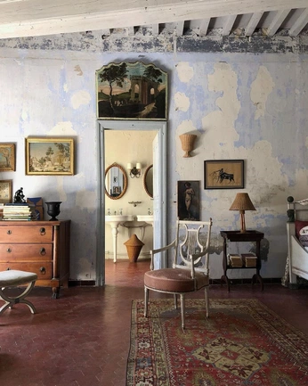 A cover of "homes; interiors etc." cluster. The owner is jeanstewart. The cluster description is "Interesting buildings". The cluster consists of 151 elements.