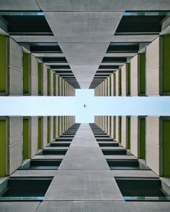 A cover of "BARCELONA" cluster. The owner is theobonnet. The cluster consists of 31 elements.