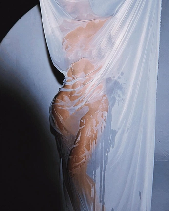 A cover of "Plastic" cluster. The owner is jessinrio. The cluster consists of 5 elements.