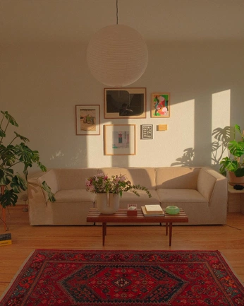 A cover of "sofá-GULDI" cluster. The owner is n4thizzz. The cluster consists of 4 elements.