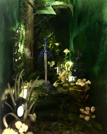 A cover of "Miniatures" cluster. The owner is adalie. The cluster consists of 5 elements.