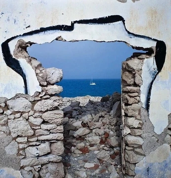 A cover of "prettyyy" cluster. The owner is clara.st. The cluster consists of 4 elements.