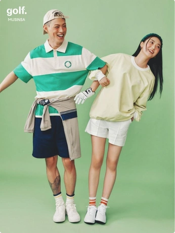 A cover of "bino房屋廣告" cluster. The owner is peicreative. The cluster consists of 49 elements.