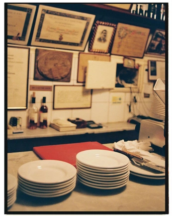 A cover of "Papi" cluster. The owner is beastyboy. The cluster consists of 3 elements.