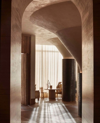 A cover of "#F5F5DC" cluster. The owner is danifranco. The cluster consists of 13 elements.